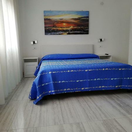 Appartamento Le Magnolie 2 เมสเตร ภายนอก รูปภาพ