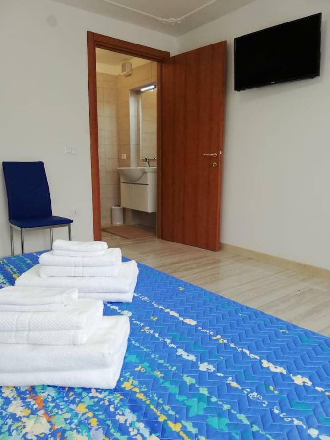 Appartamento Le Magnolie 2 เมสเตร ภายนอก รูปภาพ