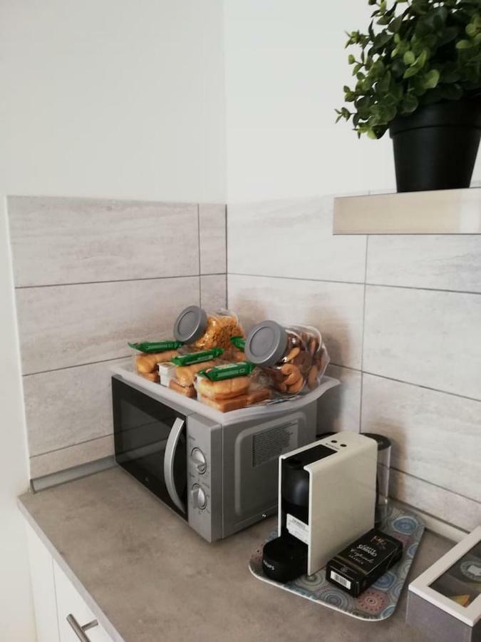Appartamento Le Magnolie 2 เมสเตร ภายนอก รูปภาพ